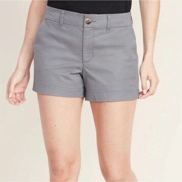 Old Navy Every Day Essential Gray 5" Inseam Chino Shorts - Picture 1 of 8